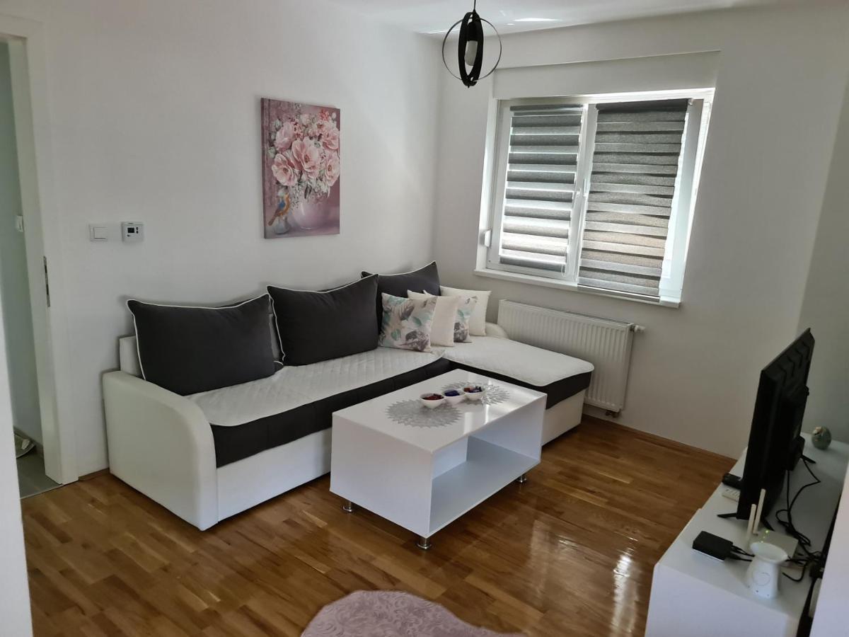 Apartman Crystal Brčko Екстериор снимка