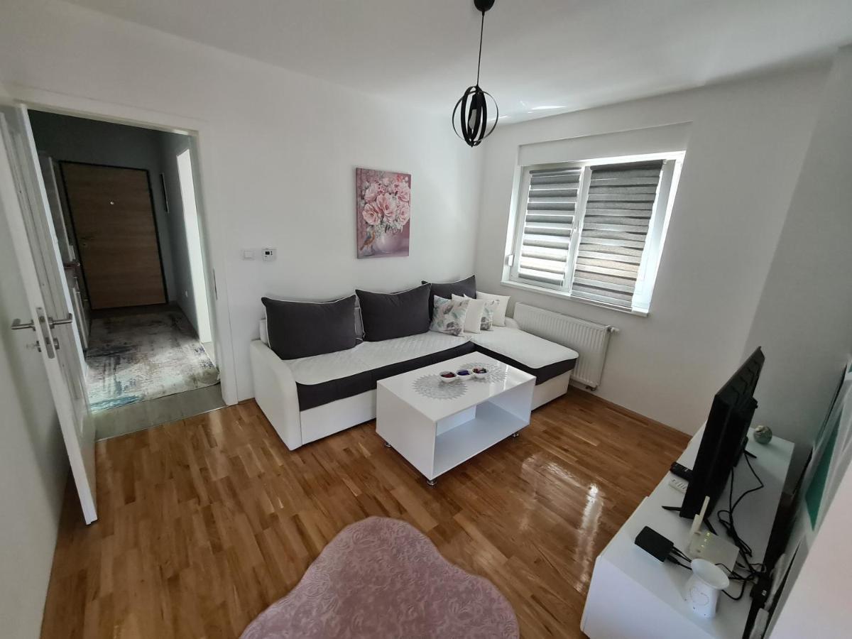 Apartman Crystal Brčko Екстериор снимка